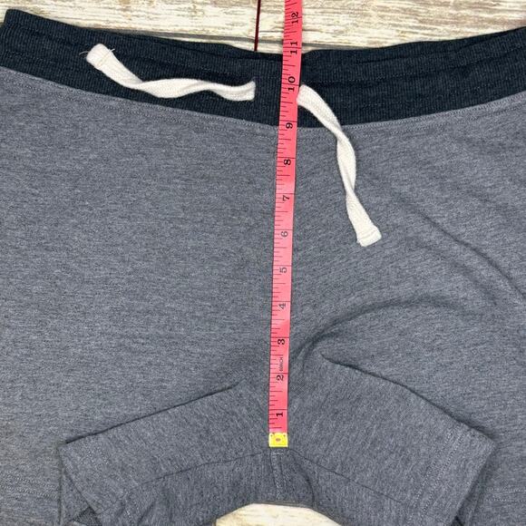 Chubbies Mens Cozy Comfort Beach Lounge Terry Minimalist Neutral Grey Shorts M - Picture 4 of 10